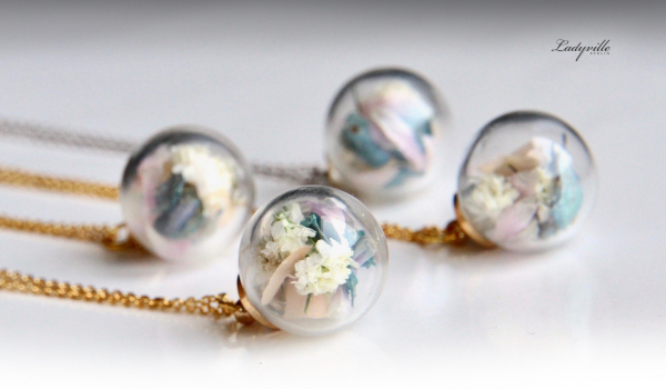 4 Ketten aus Sterling Silber (vergoldet) mit echten Blüten als Set für die Brautjungfern oder besten Freundinnen